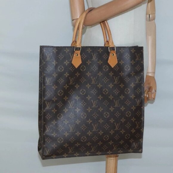 LOUIS VUITTON Monogram Sac Plat Hand Bag - Picture 15 of 16
